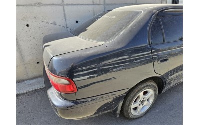 Toyota Corona sağ arka çamurluk