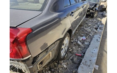 Toyota Avensis sağ arka çamurluk